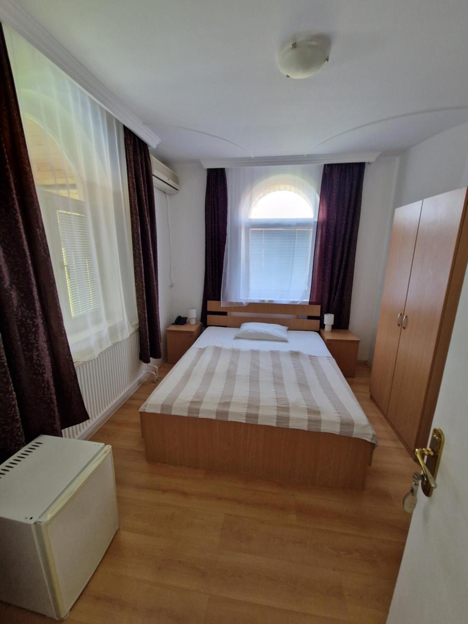 Apartamento Stars Palić Exterior foto
